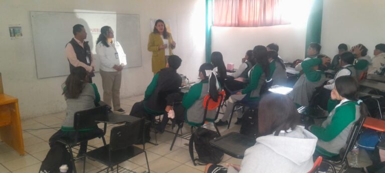 Se realizaron dos conferencias con el tema “ANTE LA VIOLENCIA HAZ LA DIFERENCIA” en el CBTA 318 de Zaragoza, dirigidas a estudiantes del plantel.