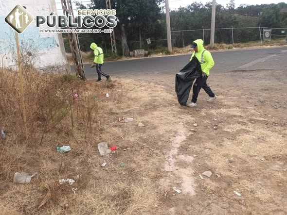 Con el compromiso de mantener espacios limpios, se (#326)