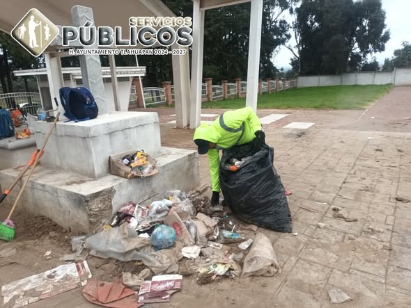 La brigada de limpieza continúa trabajando por un  (#433)